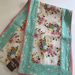 Matilda Jane Feathered Friends Table Runner